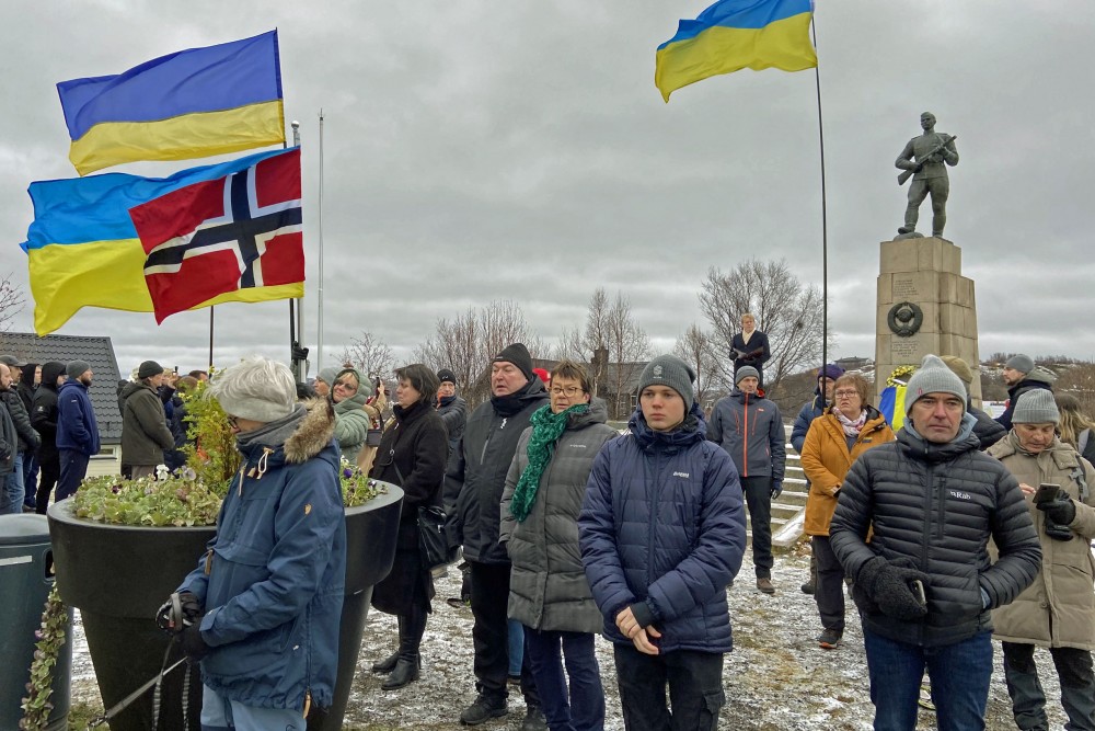 People turned their back when Russia's consul marked liberation