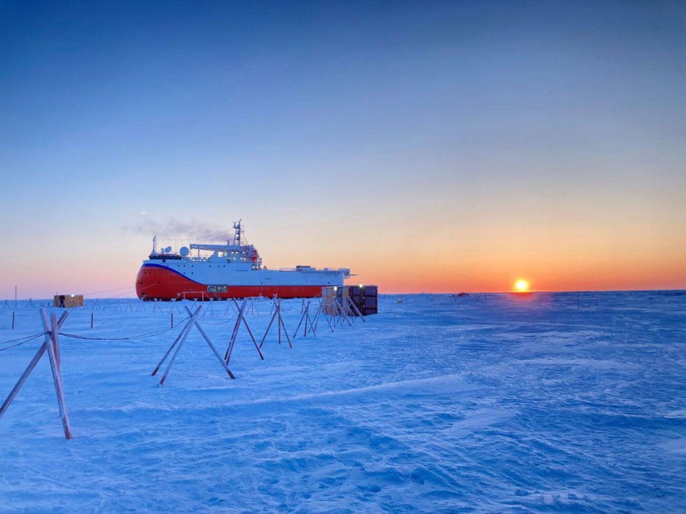 The “North Pole” is drifting towards Franz Josef Land