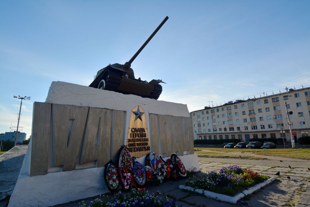 Monument to Soviet Tank Crews - Wikipedia
